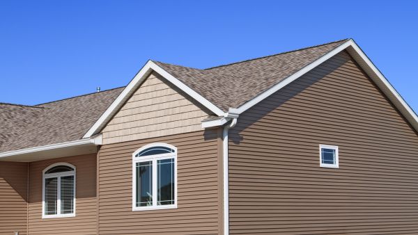 Cost of Residential Siding Service in Redding