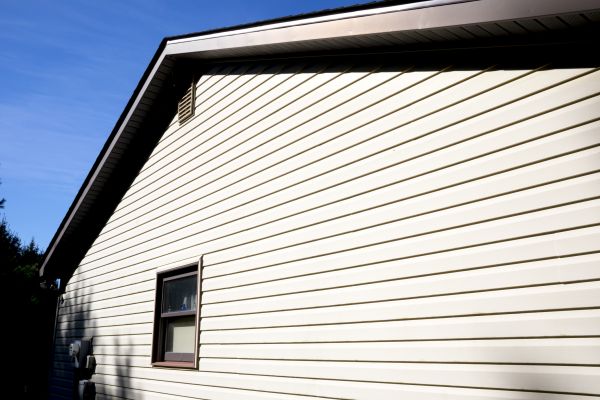 Cost of Dutch Lap Siding Installation in Redding