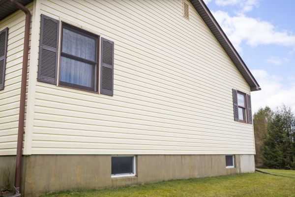 Cost of Dutch Lap Siding Repair in Redding